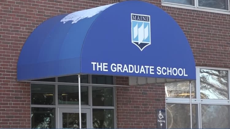 Graduate student workers secure first contract with University of Maine System